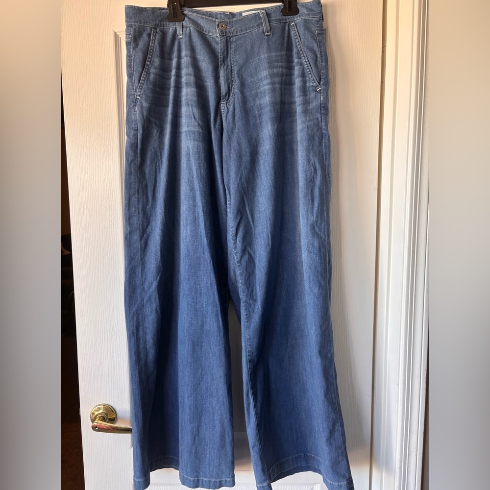 Ag Adriano Goldschmied Jeans The Stella Low Slung Palazzo Jean In Dune size 32